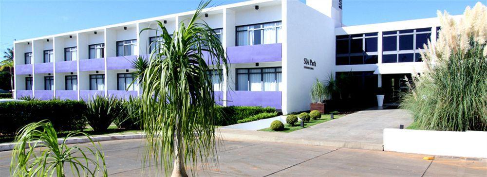 Sia Park Executive Hotel Candangolandia Bagian luar foto
