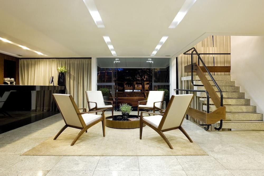 Sia Park Executive Hotel Candangolandia Bagian luar foto
