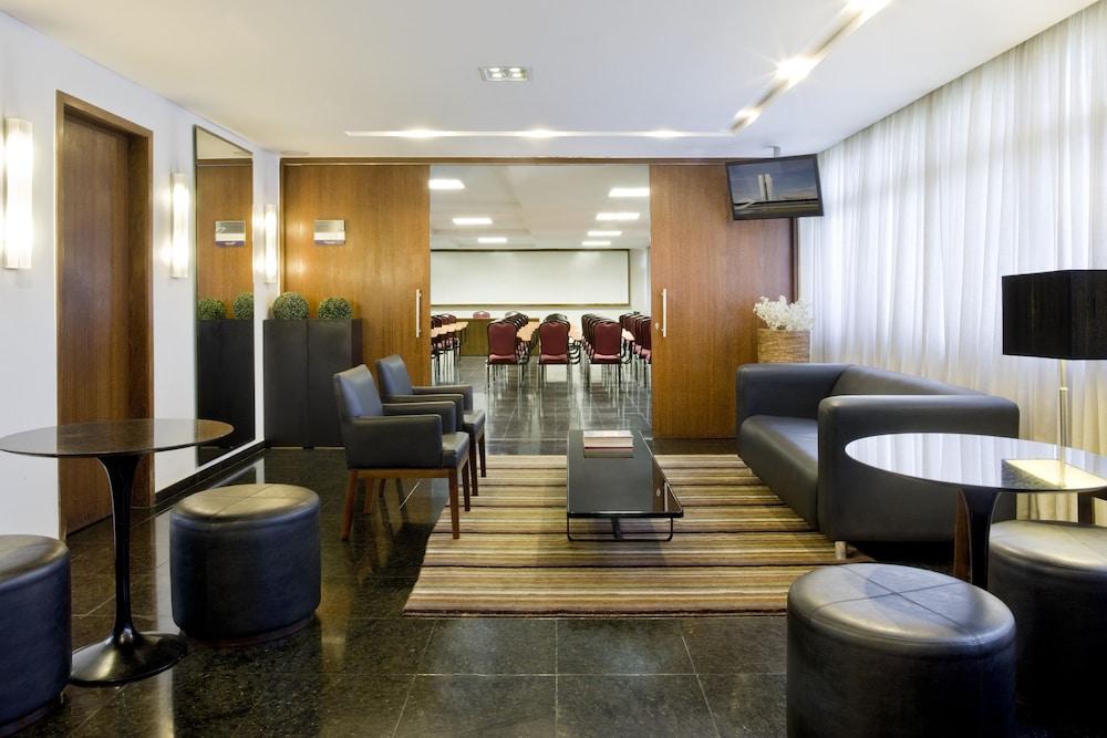 Sia Park Executive Hotel Candangolandia Bagian luar foto