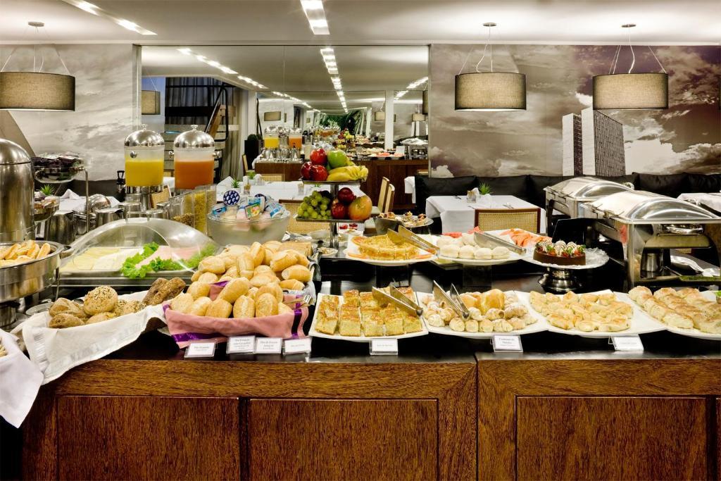 Sia Park Executive Hotel Candangolandia Bagian luar foto