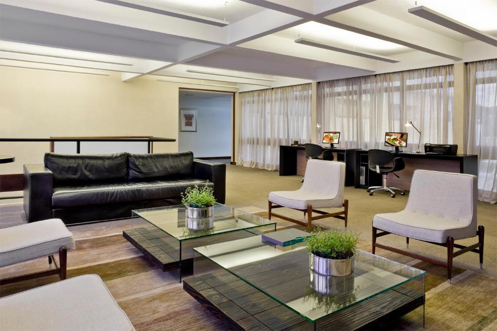 Sia Park Executive Hotel Candangolandia Bagian luar foto