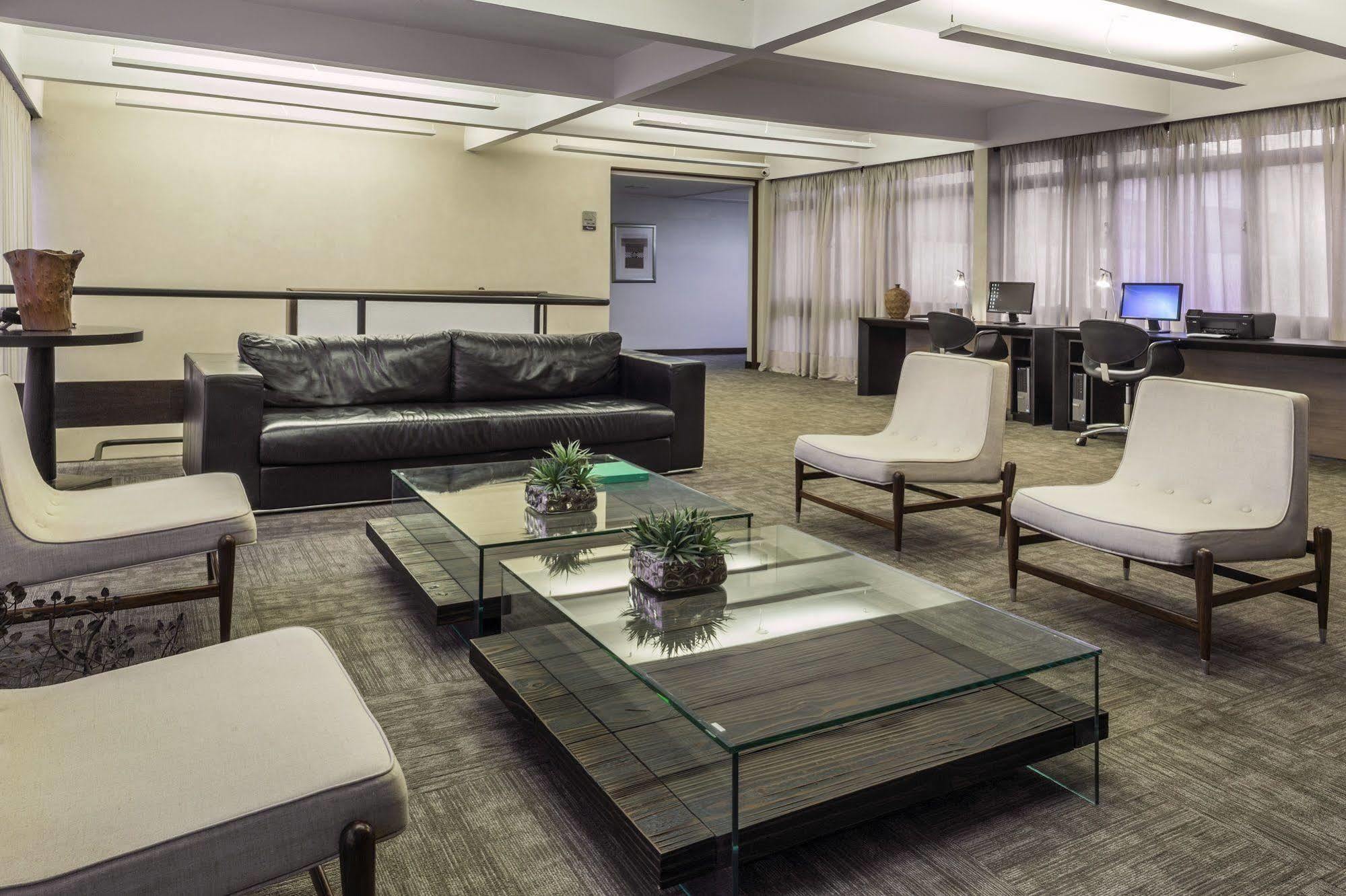 Sia Park Executive Hotel Candangolandia Bagian luar foto